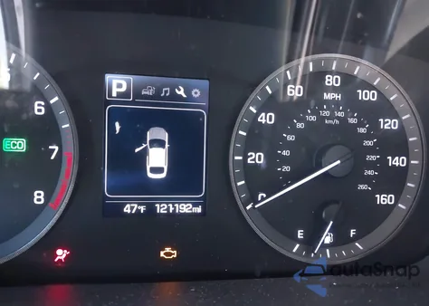 2017 Hyundai Sonata Sport z USA, uszkodzony, nr VIN 5NPE34AF7HH576125